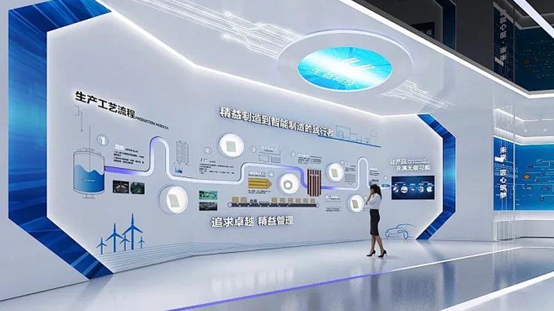 金融行业如何借助AI技术提升服务效率与风险控制